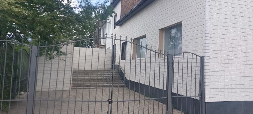 Продаётся 3-уровневый комплекс