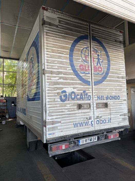 Ford Transit 350L