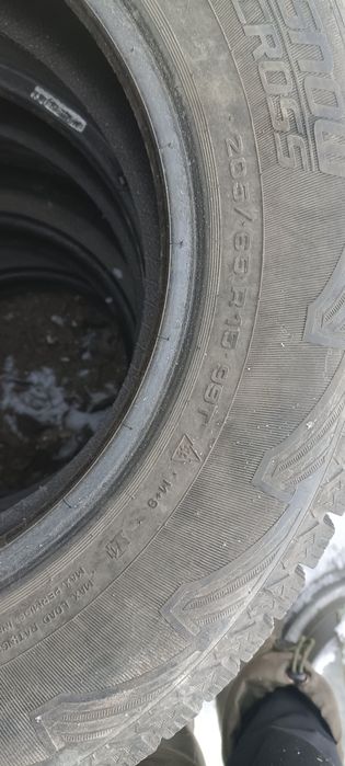 Продам резины 15 размера зимний