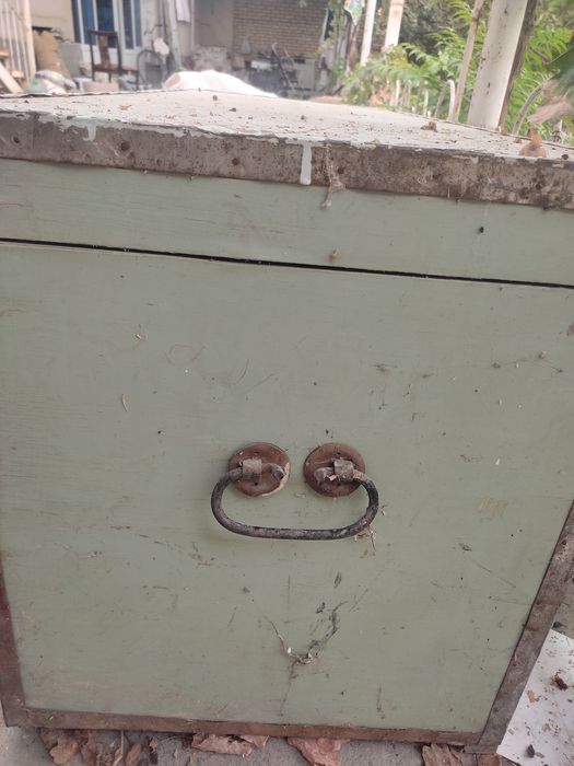 Ногиронлар аравачаси сандик бор.