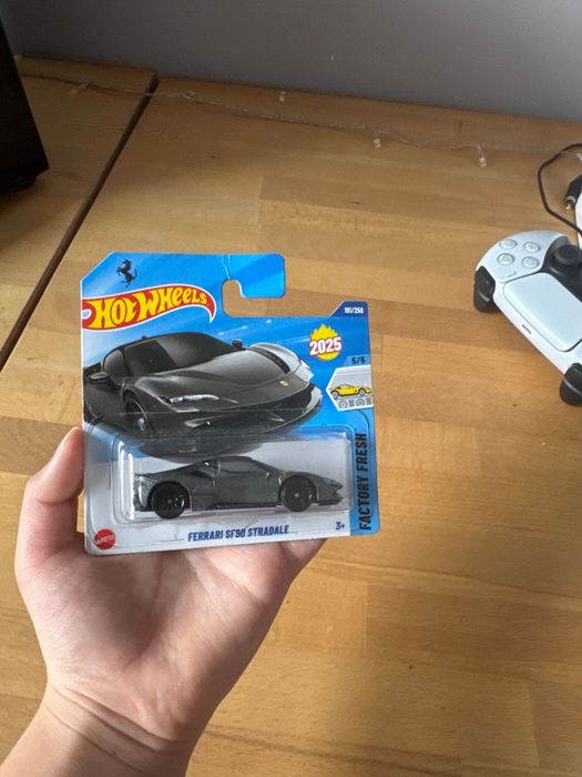 Хот вилс феррари