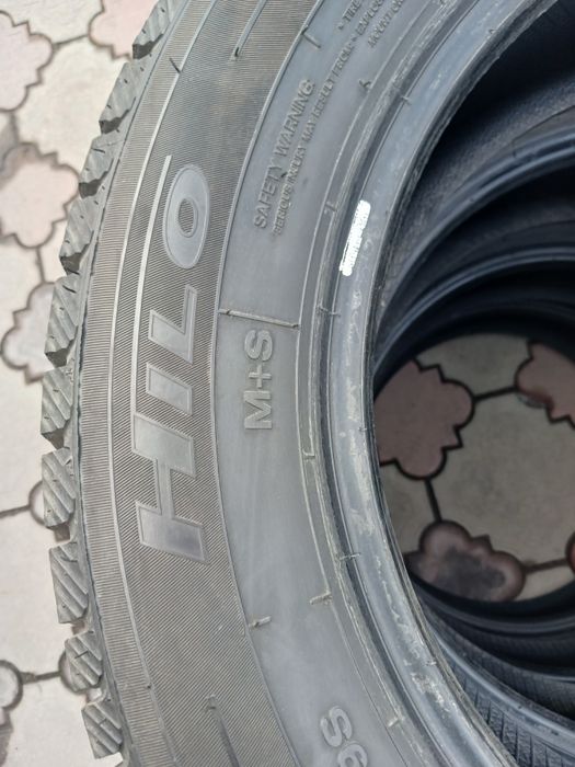 Продам шины почти новые