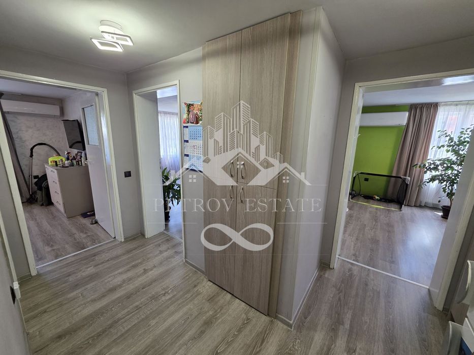 Продава се Четиристаен апартамент в Велинград - 104 кв.м за 589 €/кв.м - Снимка #2