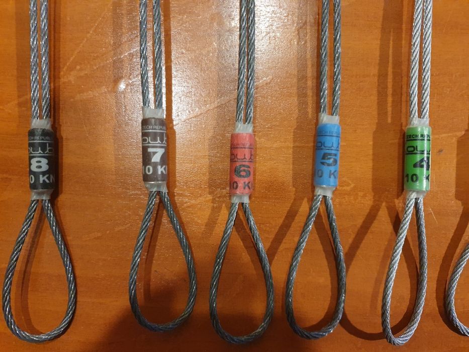 Set de 8 nuci Kouba, noi, nefolosite