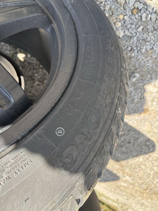 4бр гуми с 4бр джанти