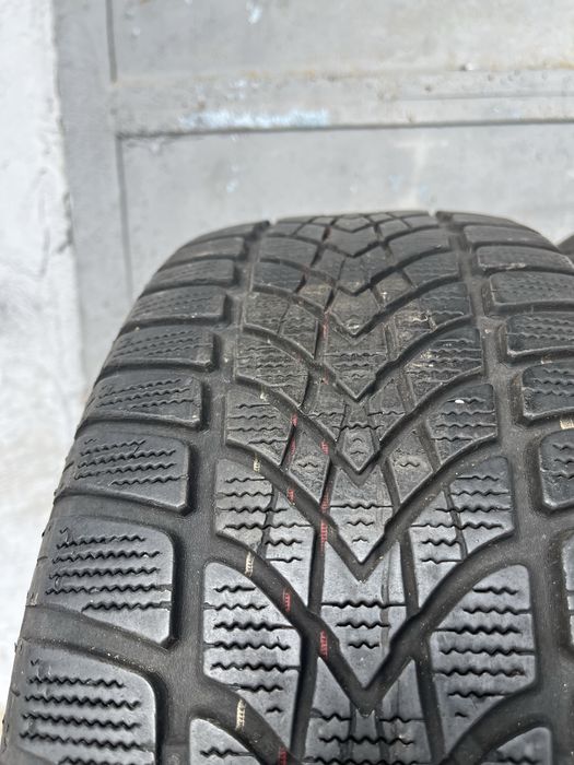 2 бр. зимни гуми 205/55/16 Dunlop 5,2 mm DOT 2816