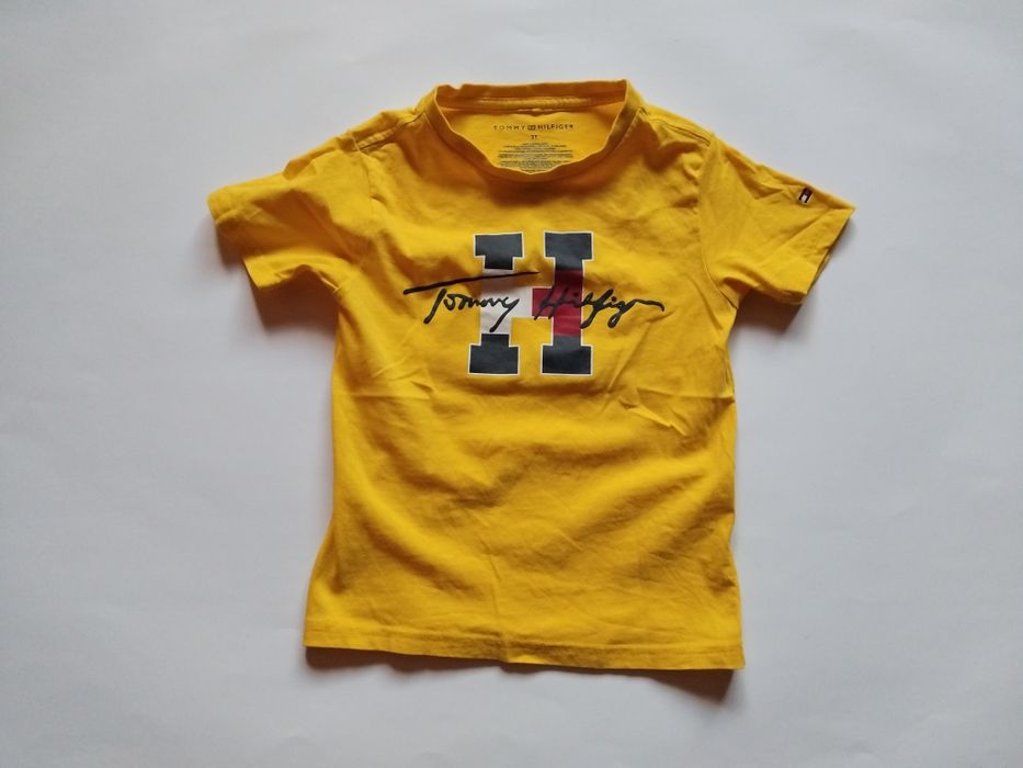Tommy Hilfiger 3 години детска тениска