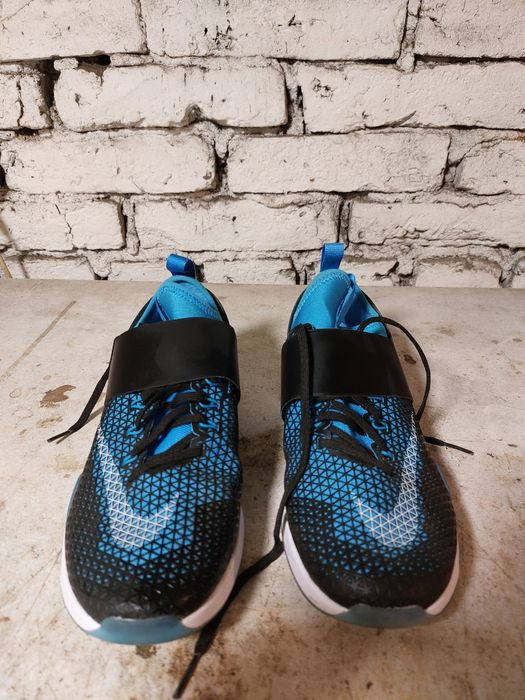 Adidași Nike Zoom Shift – NOI (fără cutie) – Mărimea 38 – Albastru/Negru