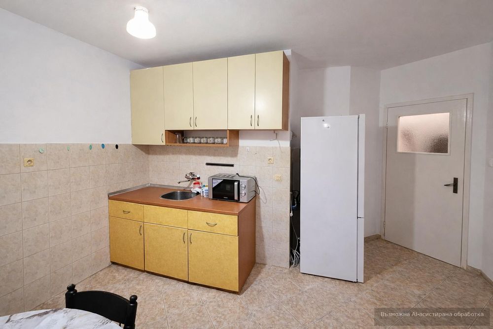 Дава се под наем Тристаен апартамент в Варна, Център - 60 кв.м за 470 € - Снимка #3