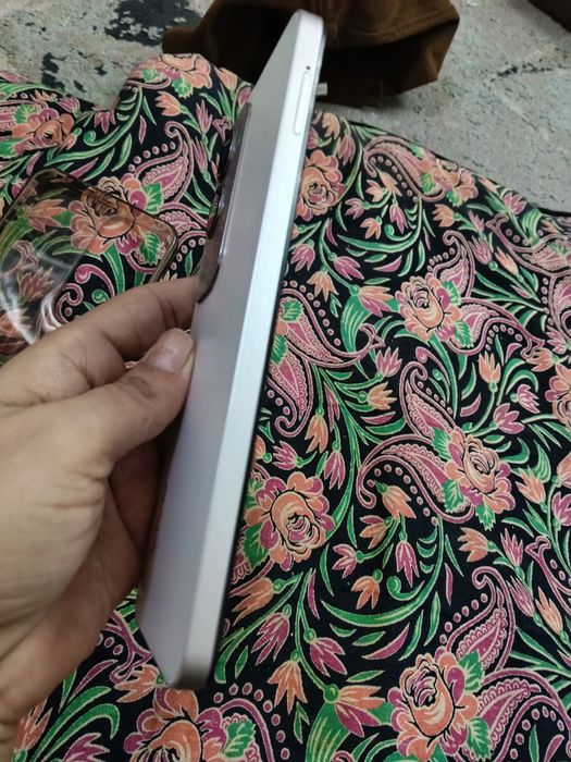 Телефон продаю виво 19 с про