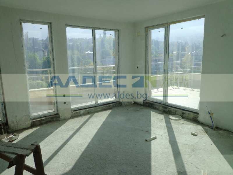 Продава се Двустаен апартамент в София, Център - 147 кв.м за 1444 €/кв.м - Снимка #1