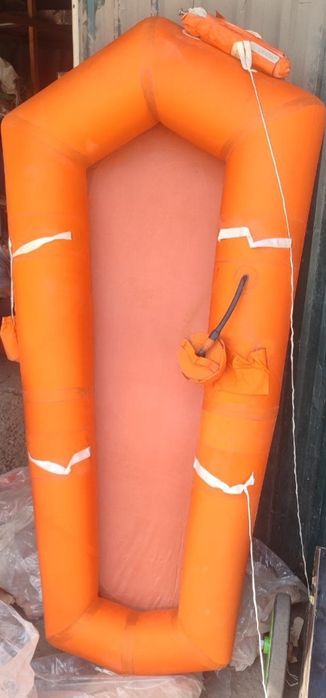 Лодка спасательная