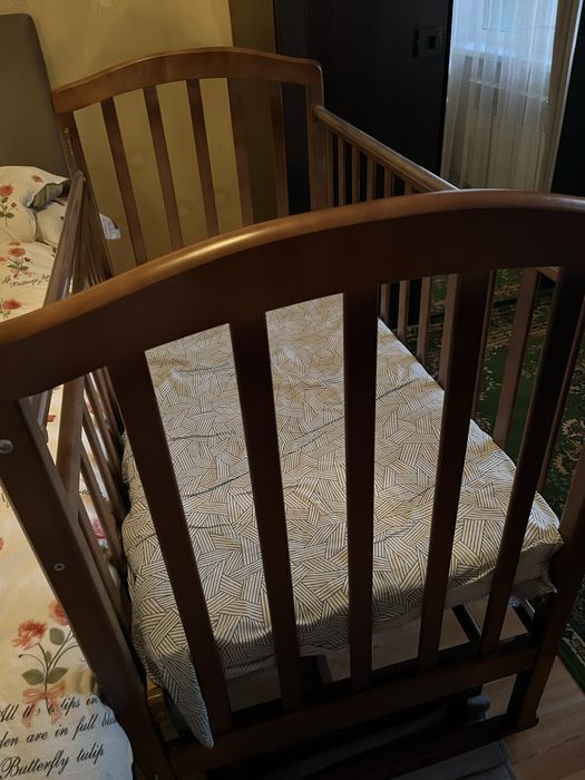 Кроватка детская