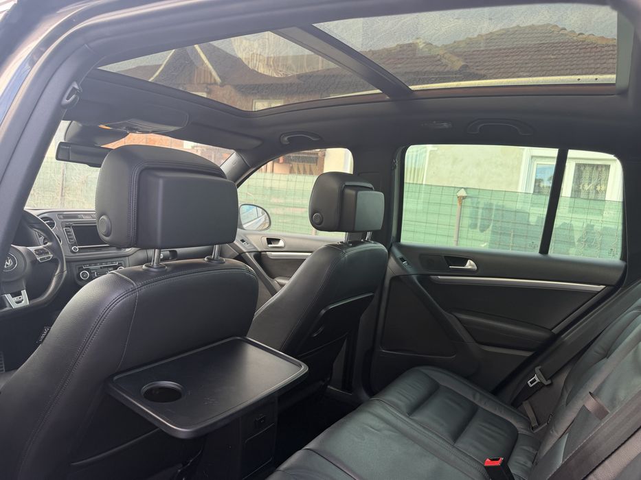 Vw Tiguan R-line 2.0tdi 4x4 dsg automat extrafull keyless camera pano