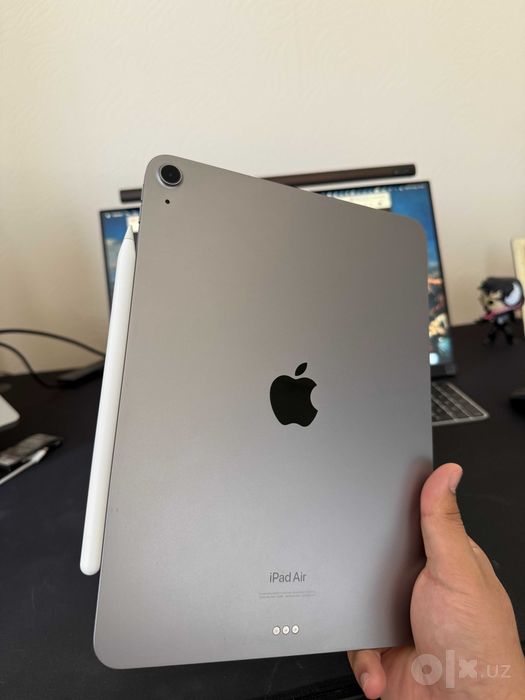 iPad Air M2 11” (128GB 100% акб)  Apple Pencil Pro + чехол клавиатура