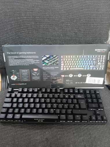 Мехнична клавиатура Mars Gaming MKREVO PRO, RGB геймърска клавиатура