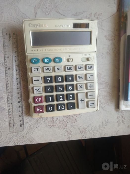 Продаю калькулятор.