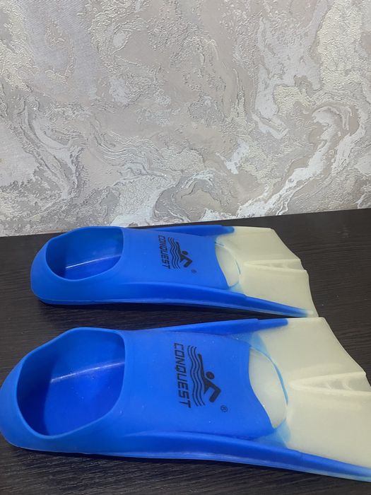 Продам ласты и лопатки гребные