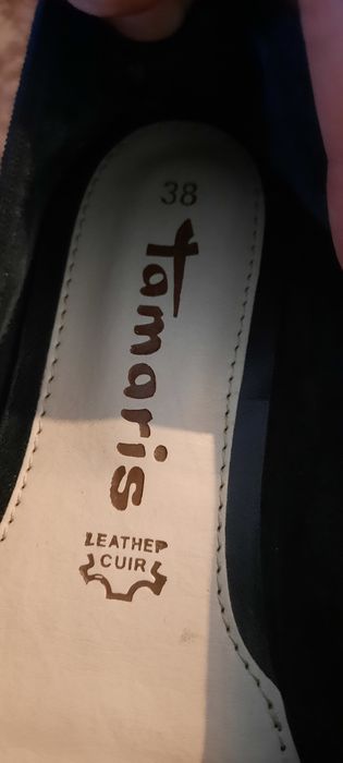 Чисто нови черни балеринки Tamaris