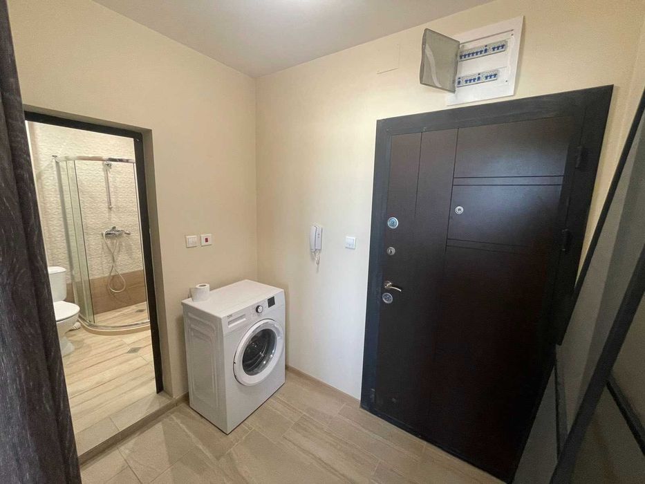 Дава се под наем Двустаен апартамент в Пловдив, Остромила - 68 кв.м за 357 € - Снимка #6