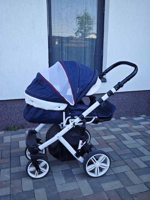 Carucior bebe  3 in 1 Adamex
