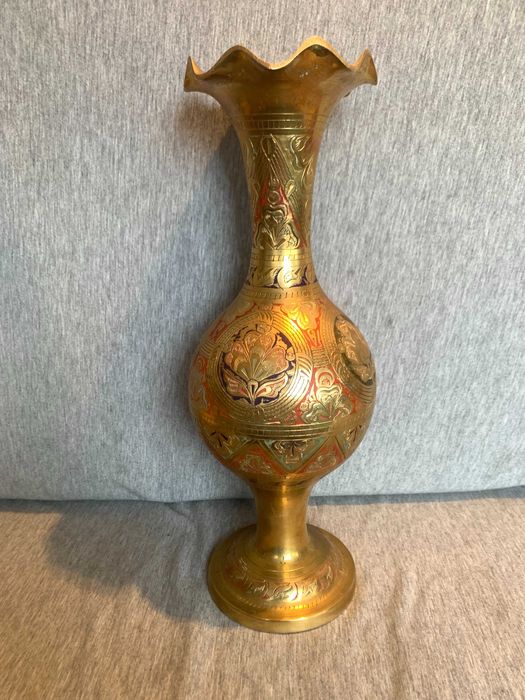 стари месингови кани купи вази