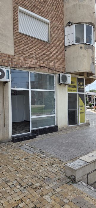 Spatiul comercial de inchiriat