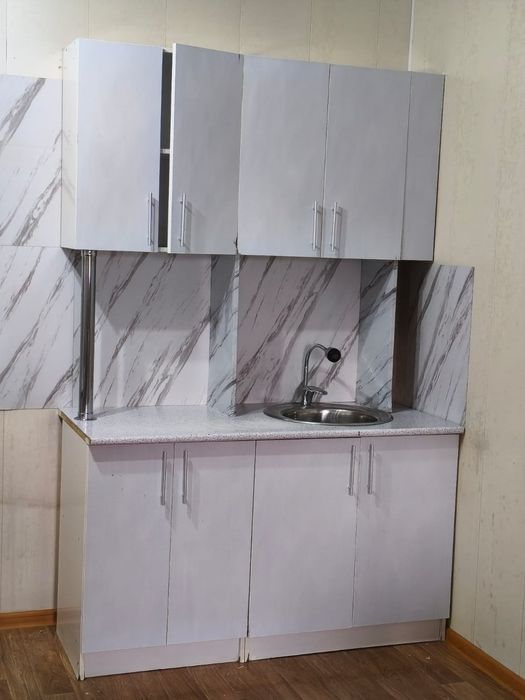 Продам кухонный шкаф