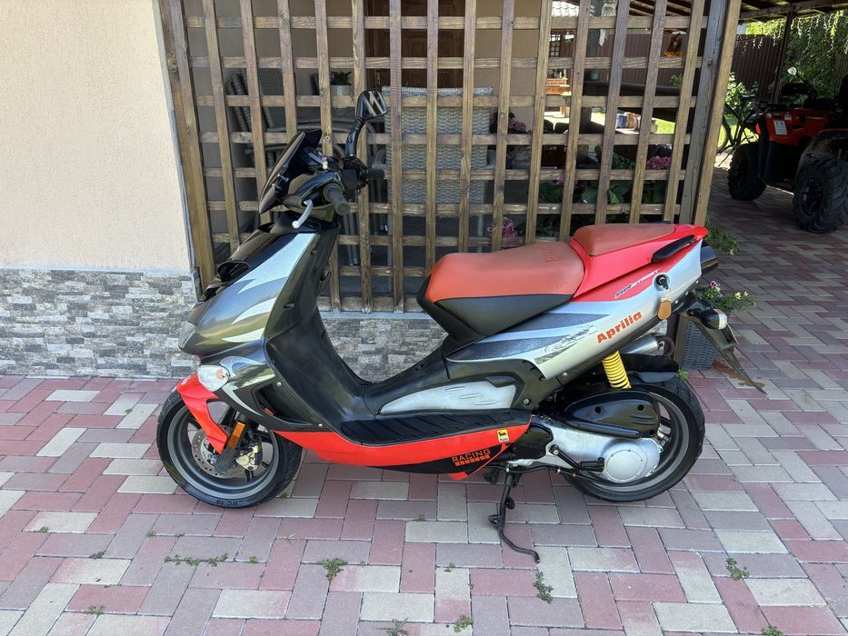 Scuter Aprilia sr 50