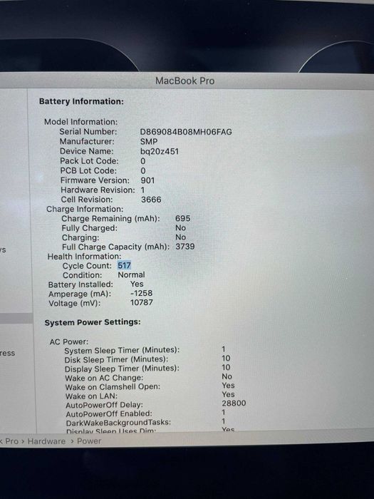 Macbook Pro Ideal holatda Sotiladi