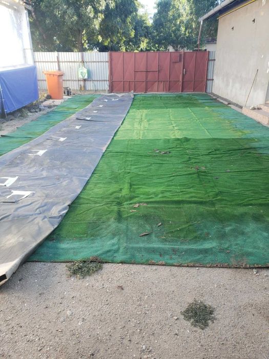 Vand piscina mare 10m/5m/1,32m, pret 1500 lei fix