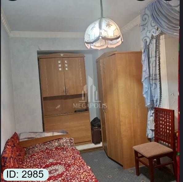 SOTILADI №2985 5-mikrorayon jomiy tarafda 3xonalik uy