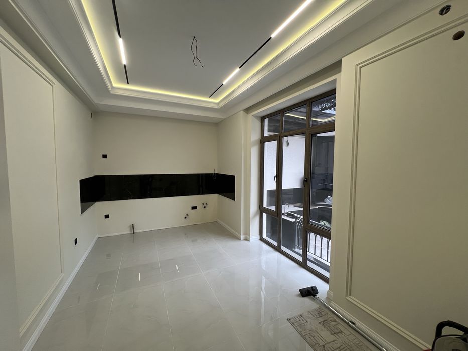 Евродом юнусабад барака,2.2 сот,270000 у. Е