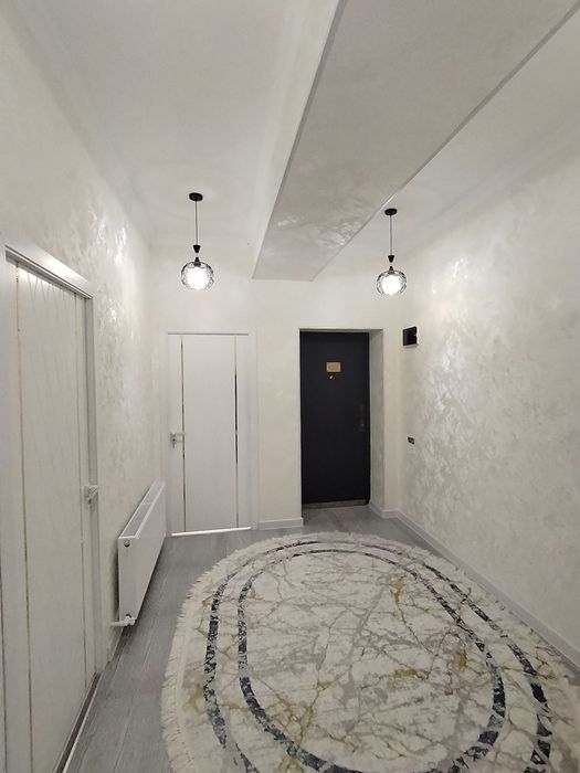 Чирчик ш. 10 м/н Васмой бозор новостройка кирпичный дом 2/5/9 62 м²