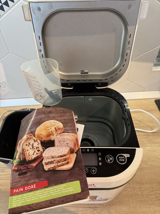 Masina de paine Tefal Pain Dore 12 programe
