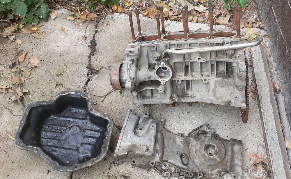 Головка блока цилиндров