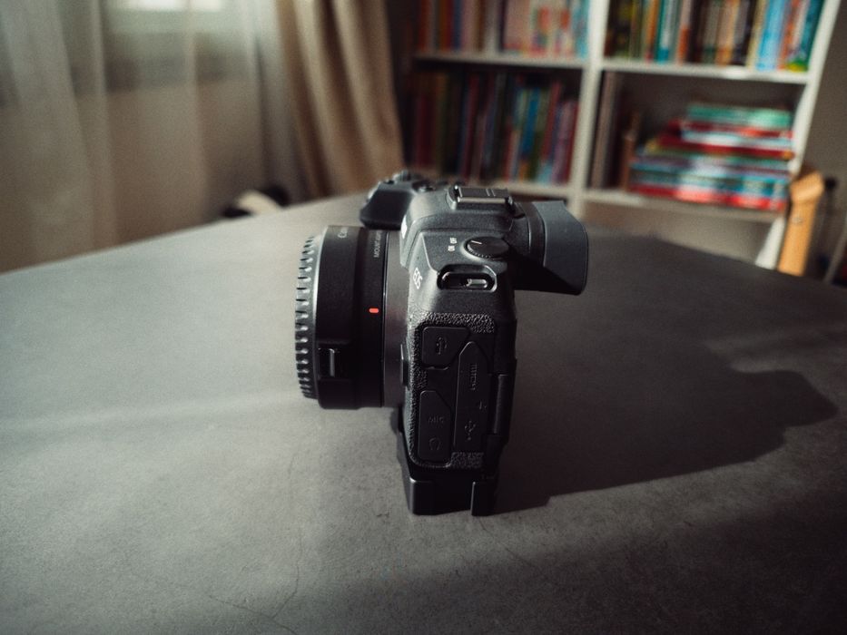 Продавам full frame тяло Canon EOS RP