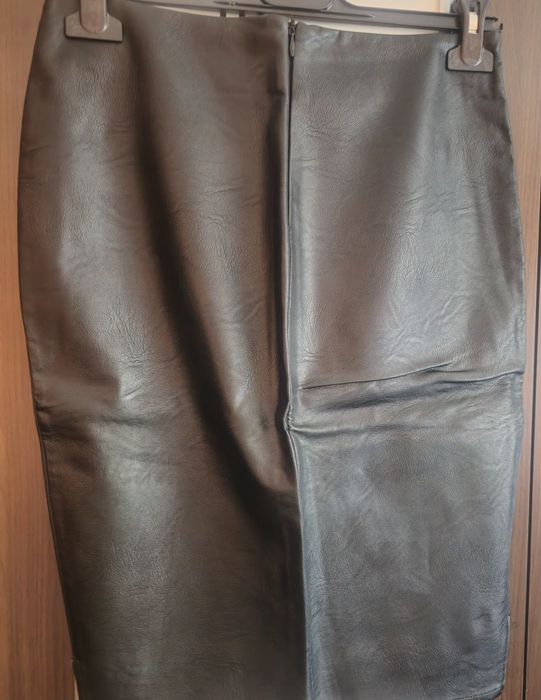 Fustă piele, mărimea 38