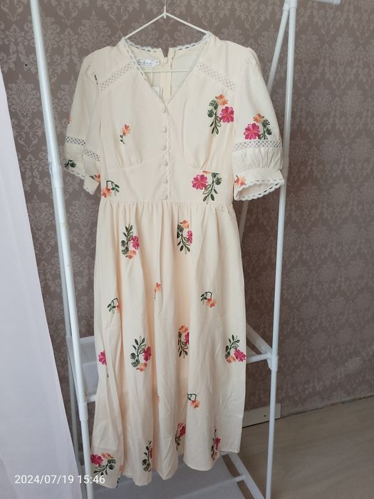 Платье женское  размер 40-42