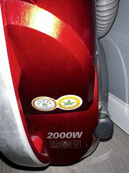 Пылесос LG         .