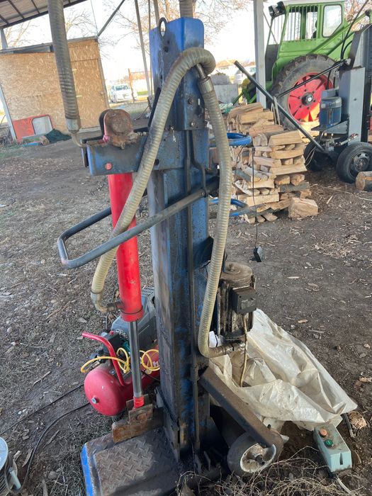 Spărgător lemne trifazic