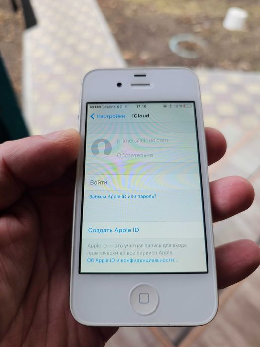 Iphone 4S белый i cloud чистый