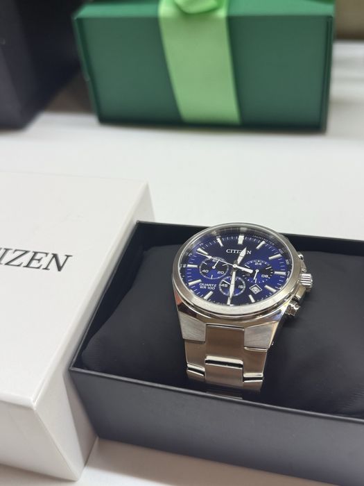 Vând ceas Citizen Quartz Chronograph - Blue Dial
