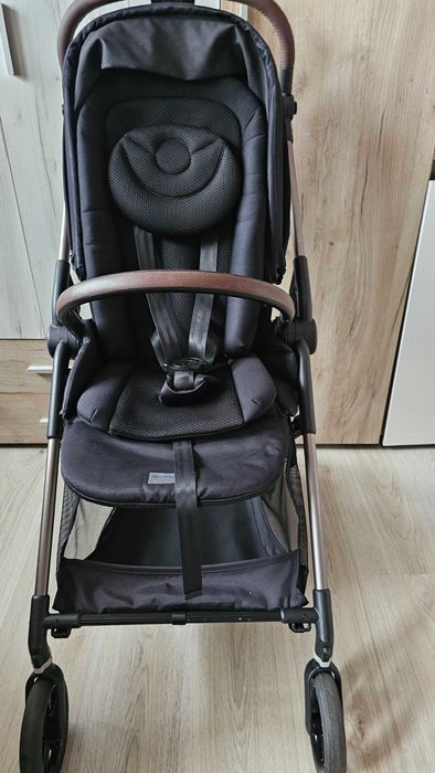 Cybex Melio Black детска/лятна количка