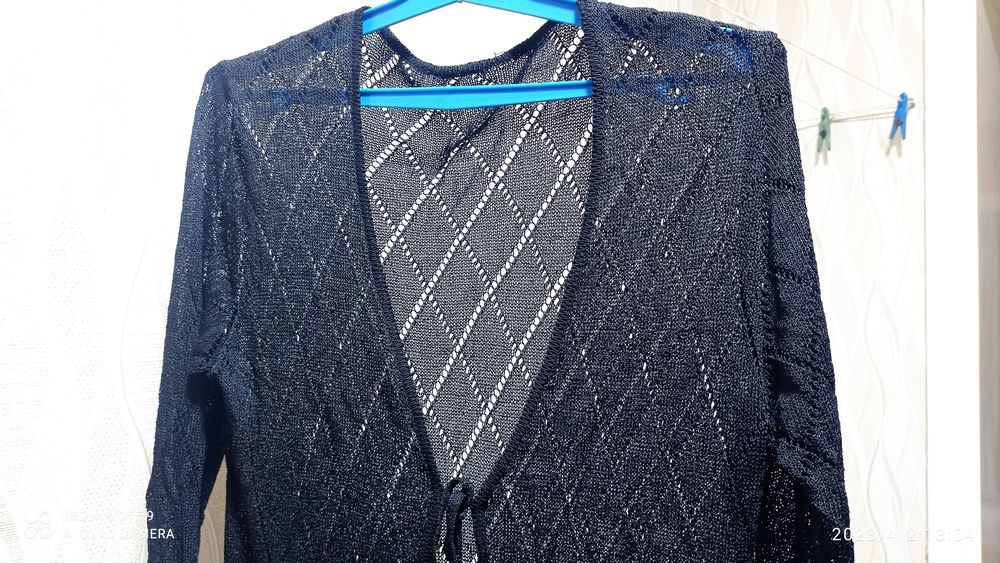 Одежда для женщин. Кардиган женский.