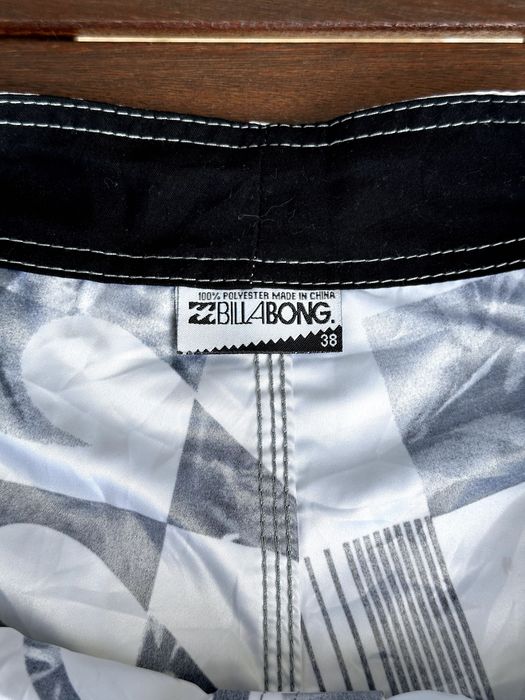 Мъжки шорти / бански Billabong - размер 38 (XL), Отлично състояние