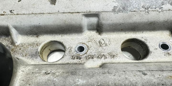 Capac chiulasa 1.4 16V 036103475n Volkswagen VW Caddy a 2-a generatie