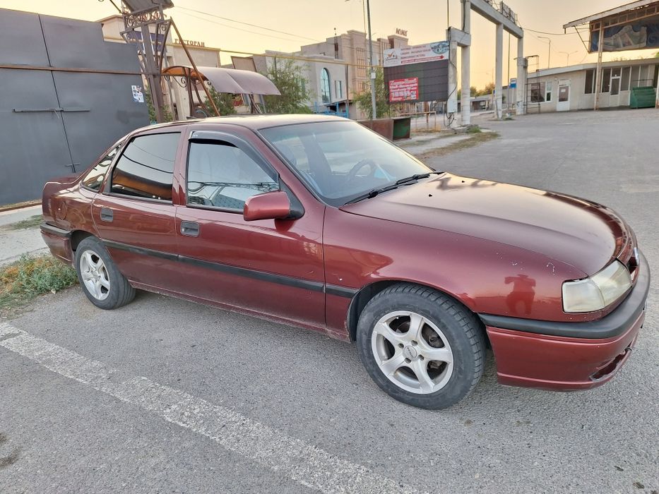 Опель вектра 1995