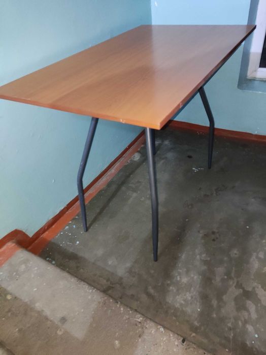 Стол обеденный кухонный 100-60см