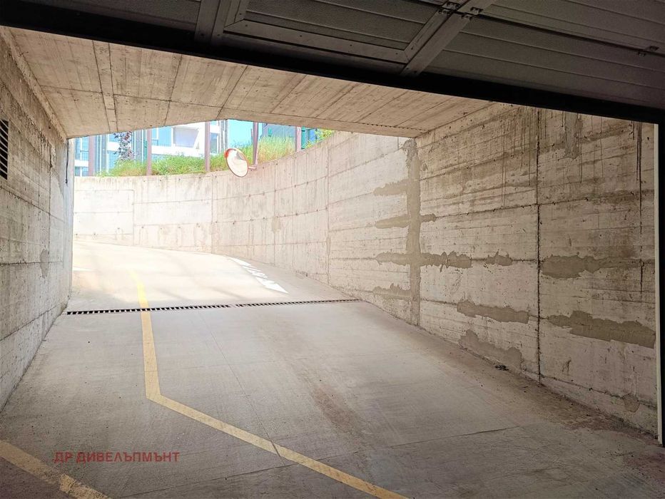 Дава се под наем Двустаен апартамент в София, Студентски град - 65 кв.м за 715.81 € - Снимка #15